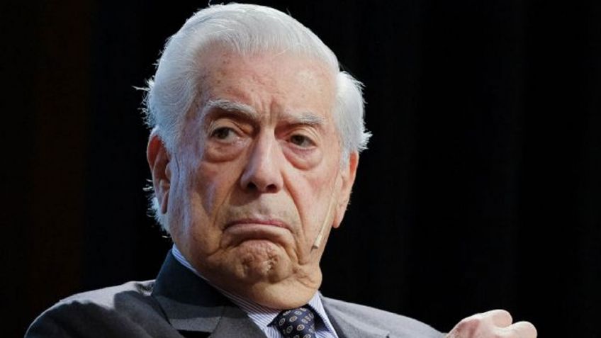 El Nobel de Literatura Mario Vargas Llosa es hospitalizado por complicaciones del Covid-19