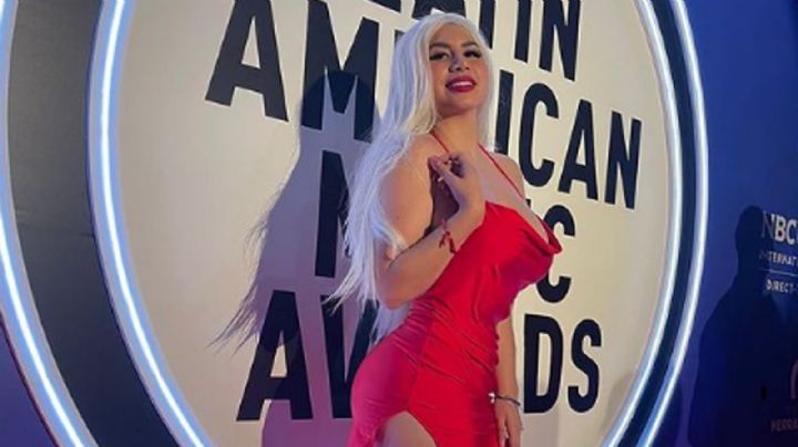 "Se ve deforme": 'La Bebeshita' modela apretado 'outfit' en 'VLA' y se la comen viva en Instagram