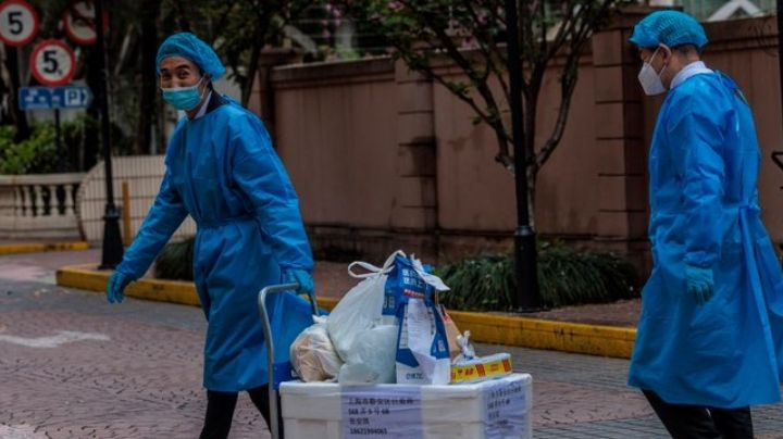 Alerta en Shanghái: Repunte de Covid-19 mantiene en aumento defunciones diarias