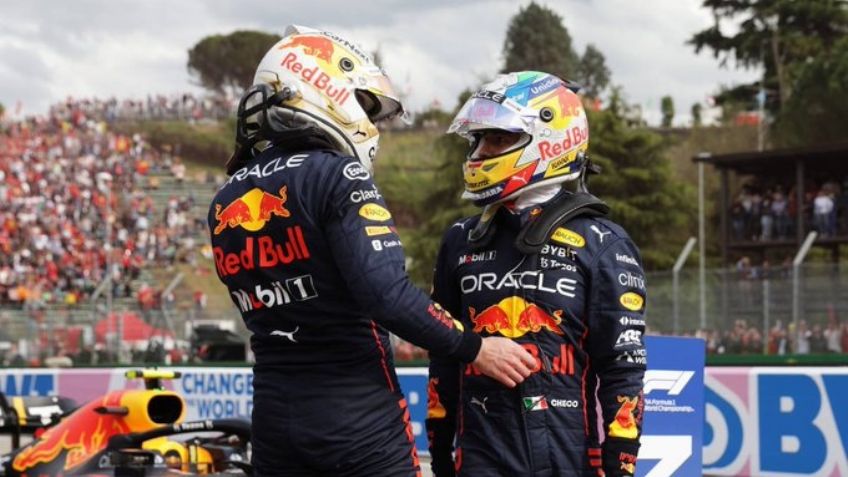 Se llevan la carrera: 'Checo' Pérez y Verstappen conquistan el GP de Imola con el 1-2 en el podio