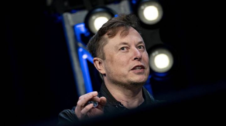 Problemas para Elon Musk: Azafata lo acusa de acoso y pago de 250 mil dólares por no denunciar