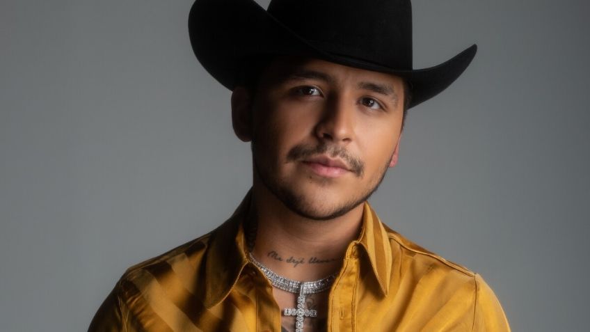 Tras irse de México, Christian Nodal es 'exhibido' en Aguascalientes con conductor de 'VLA'