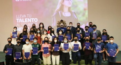 Instituto Tecnológico de Monterrey campus Obregón realiza entrega de becas al Talento Académico