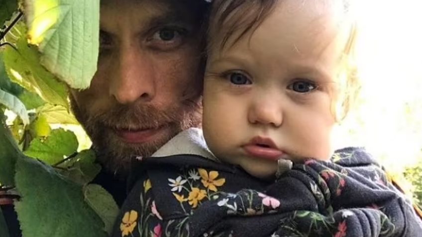 Hijo del novelista Paul Auster es hallado sin vida; enfrentaba una acusación por asesinar a su hija