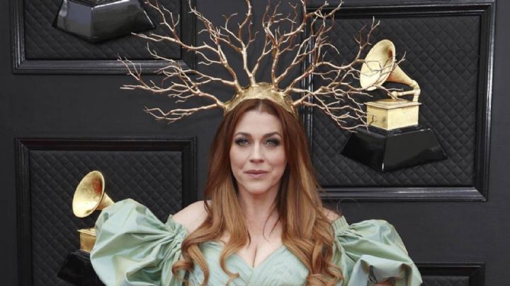 FOTOS: Estos son los atuendos más extravagantes de la alfombra roja de los Grammy 2022