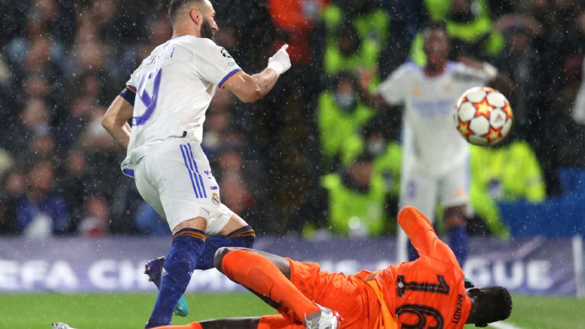 Con un 'hat-trick' de Benzema, el Madrid le da una Real tunda al Chelsea en la Champions
