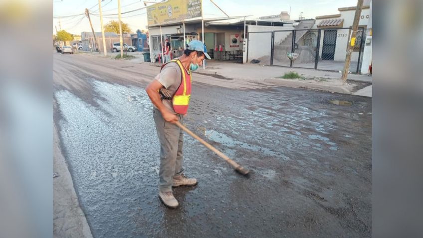 Don Justo realiza trabajos de mejoramiento urbano en Ciudad Obregón