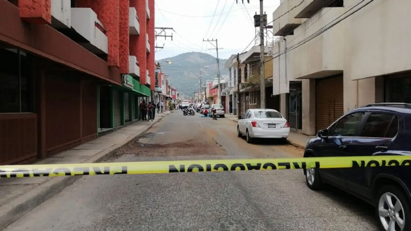 Pólvora en Michoacán: Sicarios asesinan a balazos a un notario en Uruapan