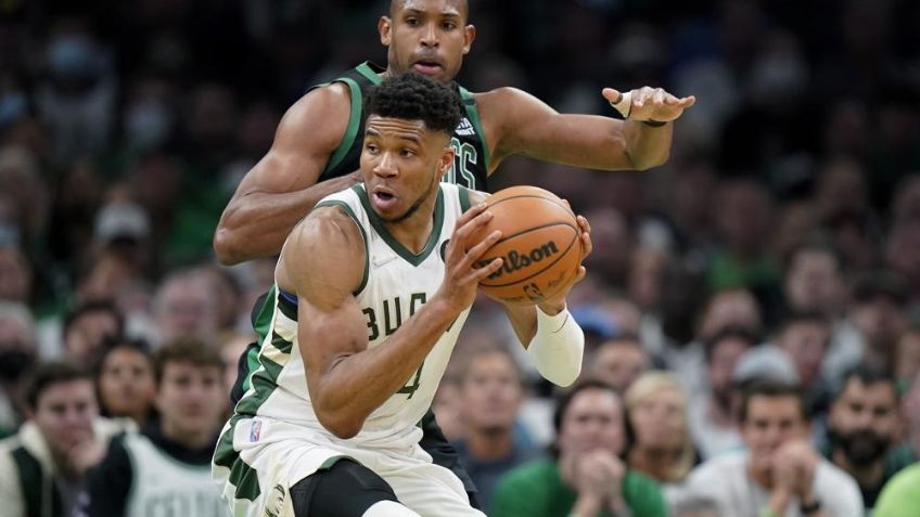 Encabezados por Antetokounmpo, Bucks lucen como campeones y pegan primero ante los Celtics