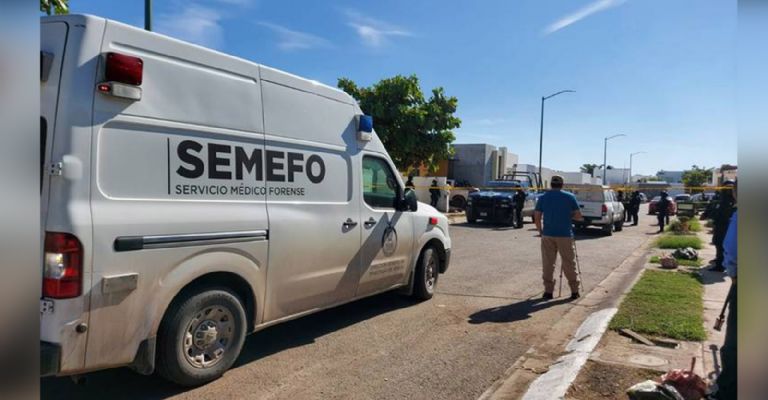 Semefo acude al sitio del crimen