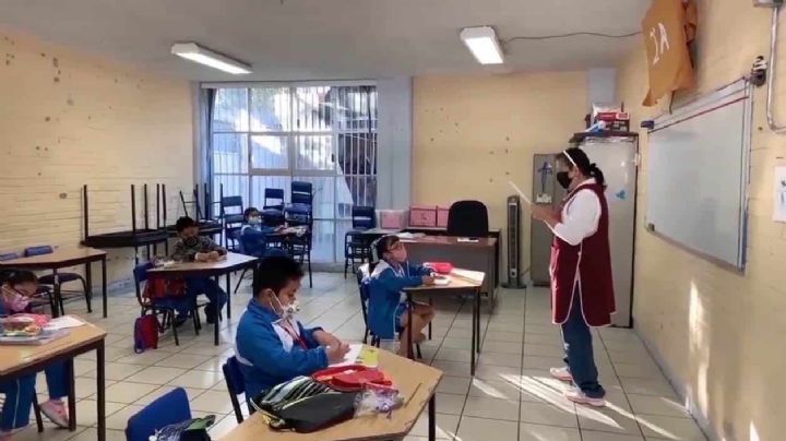 'Mañanera' de AMLO: Gobierno Federal comparte detalles de aumento salarial a docentes