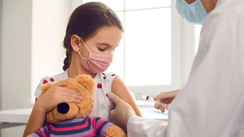 Covid-19: Experta contradice a la FDA; afirma que los menores no requieren la vacuna de refuerzo