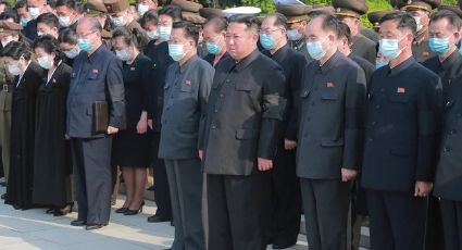 Líder de Corea del Norte ignora crisis sanitaria por Covid-19 durante el funeral de su mentor