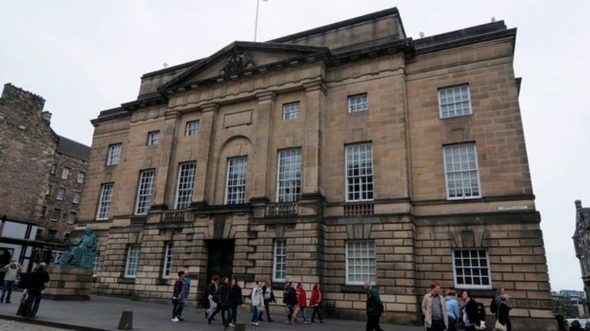 Mujer muere a manos de su novio; le habían advertido sobre sus antecedentes