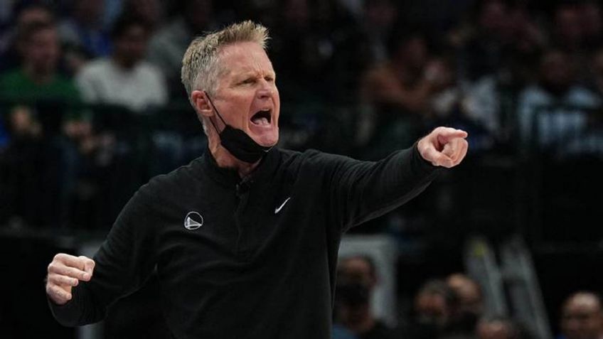 "¿Cuándo vamos a hacer algo?": El fuerte mensaje del coach Steve Kerr tras el tiroteo en Texas