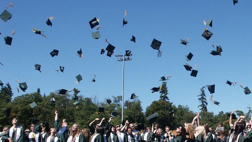Graduaciones escolares deben hacerse con medidas sanitarias, afirma SEC Sonora