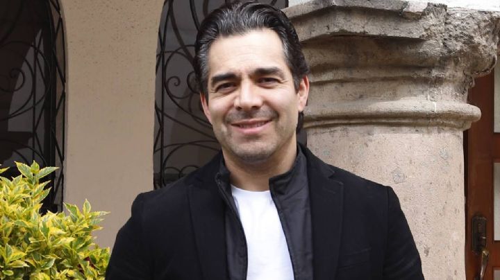 Tras irse de Televisa, Omar Chaparro reaparece con inesperada noticia: "Me tiemblan las piernas"