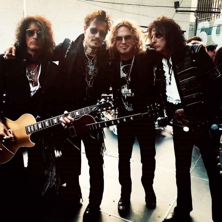 Hollywood Vampires durante un concierto 