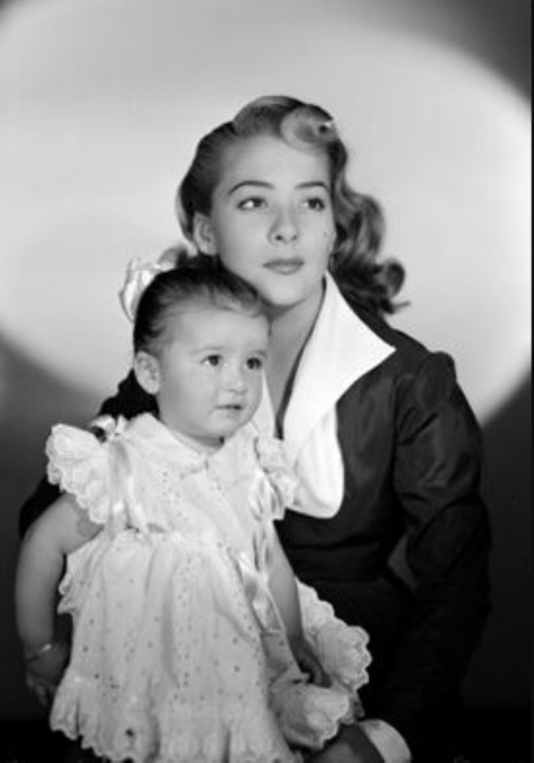 Sylvia Pasquel y Silvia Pinal