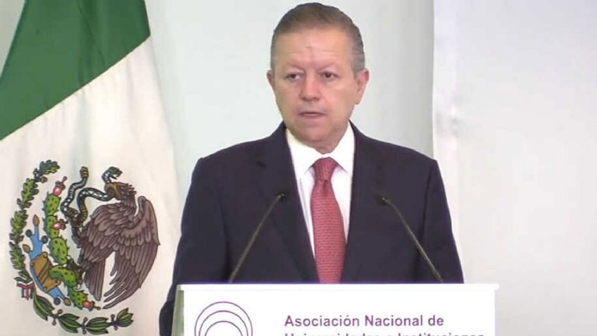 Presidente de la SCJN denuncia a fiscalías estatales por impunidad en feminicidios