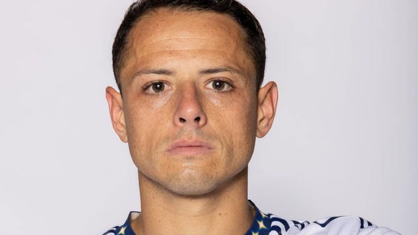 Tras revelar que tuvo depresión, 'Chicharito' recibe burlas y memes por su aspecto físico