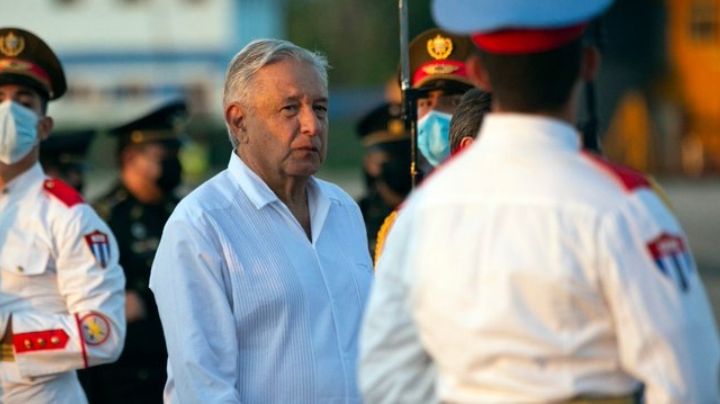 Con una ofrenda a José Martí, AMLO arrancará de manera oficial su visita por Cuba