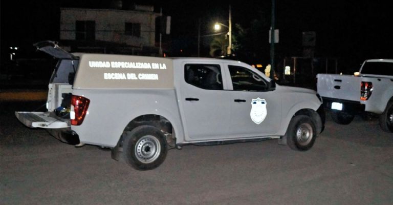 Semefo llega al sitio del crimen