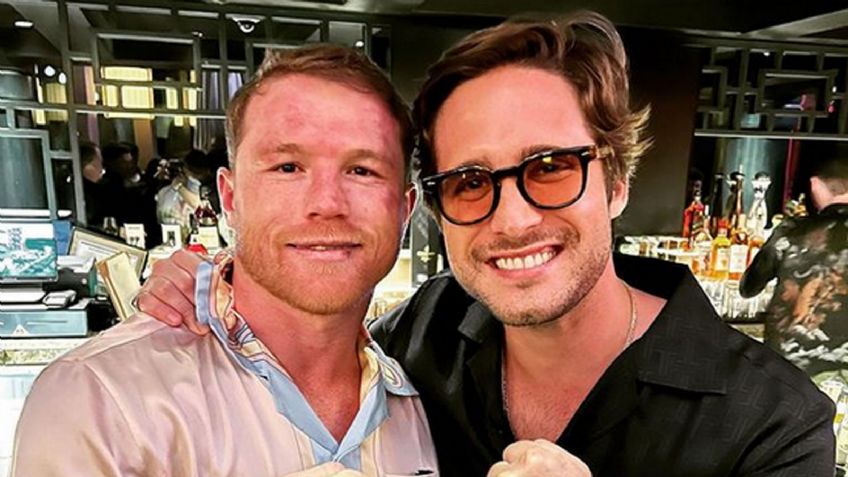 ¿Curando sus penas? 'Canelo' canta junto a Diego Boneta tras su derrota ante Bivol