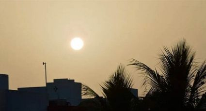 De no creer: Nube de polvo del desierto del Sahara tiñe de rojo el sureste de México