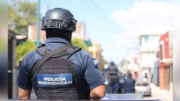 Alejandro es ultimado a tiros por 'motosicarios' al transitar por calles de Zamora; no hay detenidos