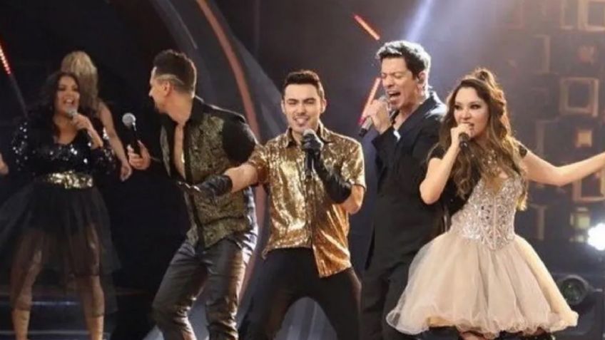 VIDEO: Exalumnos se unen en el escenario para cantar el tema oficial de 'La Academia'