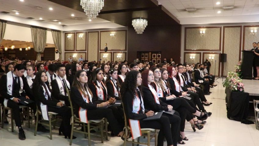 Prepa Tecmilenio campus Ciudad Obregón reconoce y honra a sus alumnos graduados