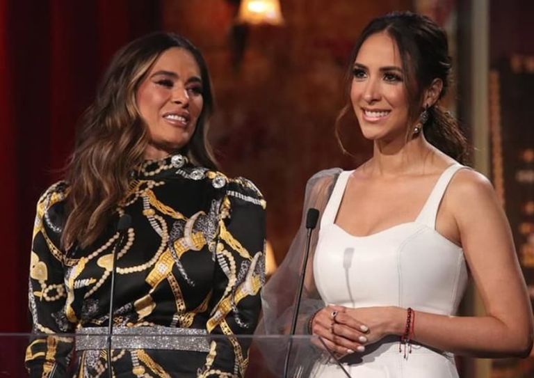 Cynthia Urías y Galilea