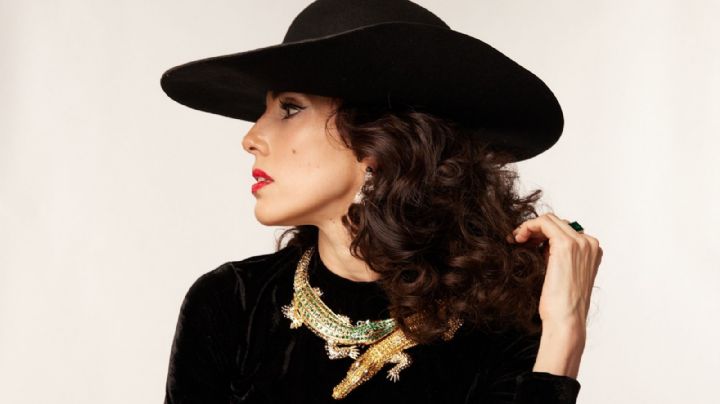 Tras ser elegida para interpretar a María Félix, Sandra Echeverría presume nuevo proyecto