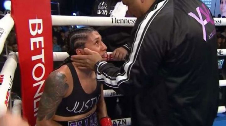 Pugilista mexicana suplica a su equipo terminar pelea: "Quiero llegar viva a mi casa"