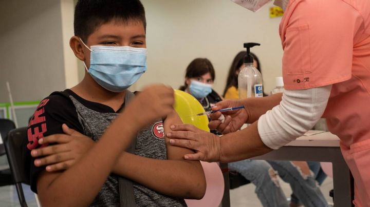 Incrementan contagios de Covid-19 en México; más de 100 mil niños se vacunan: López-Gatell