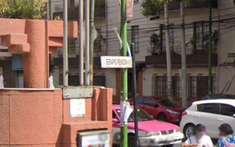 Calle Serapio Rendón 