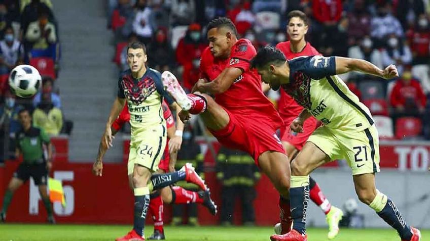 Nueva piel: América y Toluca presumen sus renovados uniformes para la próxima temporada