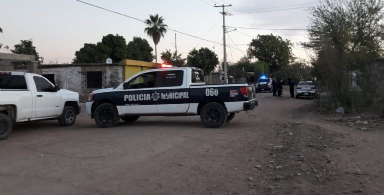 Autoridades socorrieron a la víctima de atraco en Cócorit. Crédito: Facebook