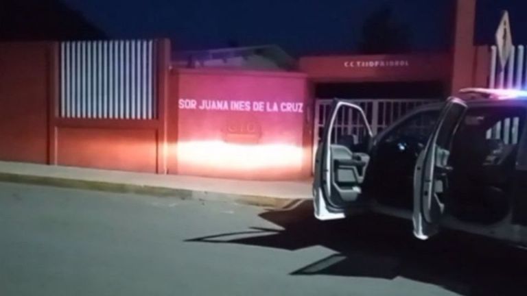 Autoridades se movilizaron tras la agresión armada ocurrida en una primaria de Salamanca, Guanajuato. Crédito: Twitter