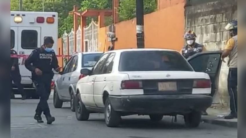 Hombre es asesinado a balazos al estar dentro de su automóvil en Hidalgo