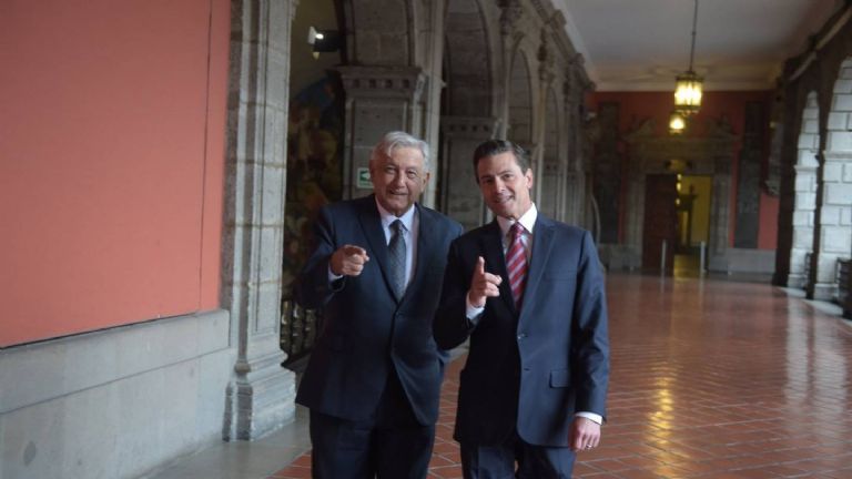 En la imagen, el presidente AMLO y el exmandatario EPN. Foto: Internet