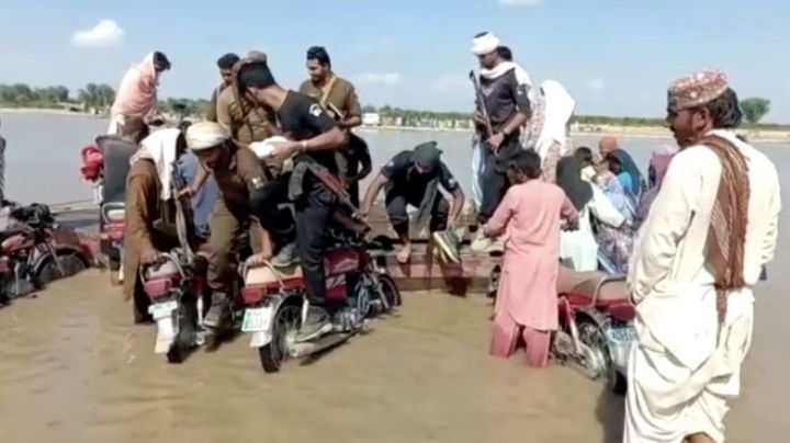 Tragedia en Medio Oriente: Mueren 20 personas tras volcarse una embarcación que se dirigía a una boda