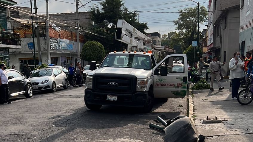 VIDEO: Atropellan en CDMX a mujer de 82 años de edad; piden que reciba atención médica