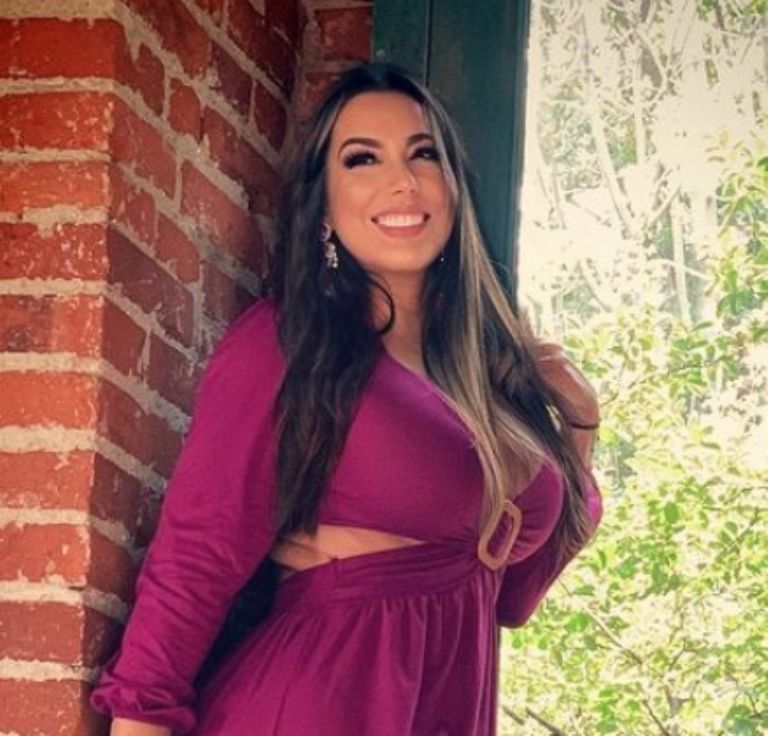 Instagram @vanessalavecina