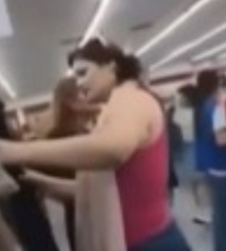 Afirman que Allisson Lozz fue captada en una tienda