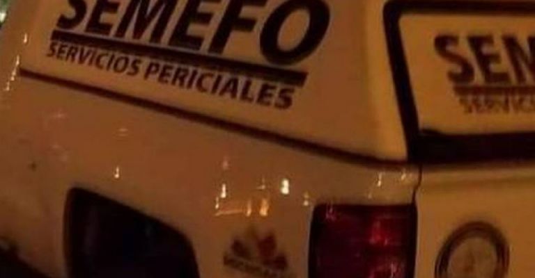 Semefo llega al sitio del crimen