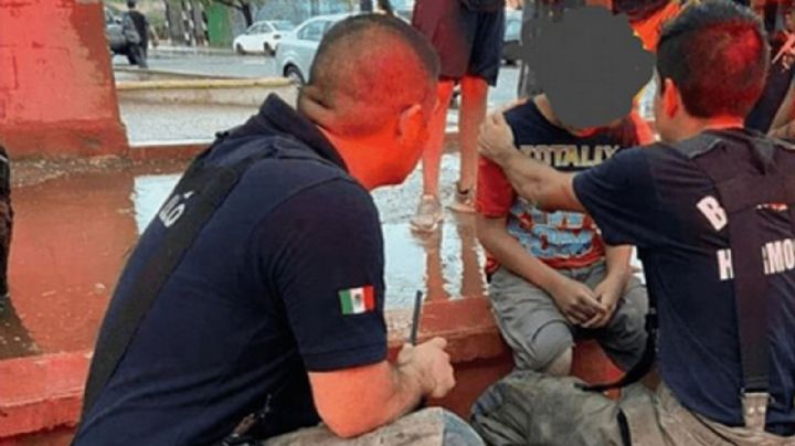 Hermosillo: Joven rescata a menor que cayó al canal de la colonia La Cholla