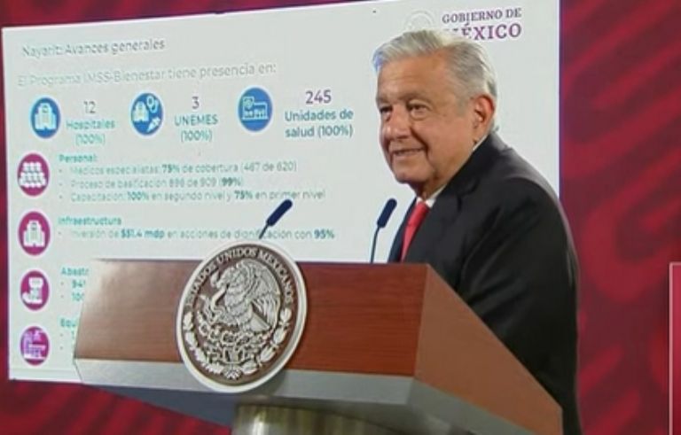 En la imagen, el presidente AMLO agradece llegada de médicos cubanos. Foto: Gobierno de México
