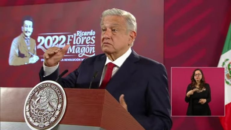 En la imagen, el presidente AMLO en la conferencia de prensa matutina de este viernes. Foto: Gobierno de México